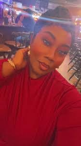 Natasha Burden's Instagram, Twitter & Facebook