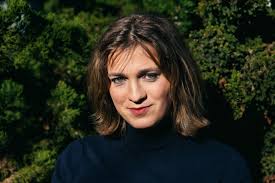 Rosalie Stewart's Instagram, Twitter & Facebook