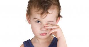 Când copilul se confruntă frecvent cu dureri de cap, cel mai bine ar fi să mergeți la medic. Durerile De Cap Ale Copilului 7 Cauze Pe Care Nu Le Stiai