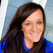 Kara Riggs (@darkriggs)