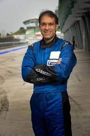 Tan sri yahya ahmad ada pengerusi drb hicom pada tahun 1997, malangnya beliau terbunuh didalam satu nahas helikopter di. Sepang Circuit Family Love Has No Limits Except When Facebook