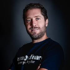 Kenneth Salas's Instagram, Twitter & Facebook