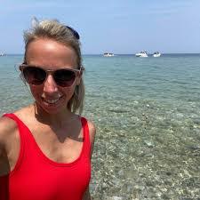 Sarah Cullum's Instagram, Twitter & Facebook