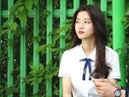 She is a really nice actress.in the drama good doctor,she acts like an 18 years old girl.she is too young but she is really good in acting.i hope i can watch . 350 Hyeonsoo 3 Ideas In 2021 Kim Hyun Soo Kim Pent House