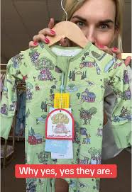 The perfect pajamas for #berenstainbears bedtime stories! #bamboopajamas  #smallbizowner #90skids