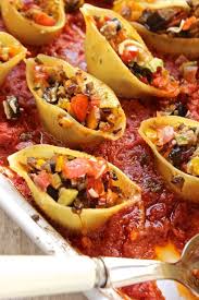 Conchiglioni Ripieni Di Verdure Estive Che Ne Dite Per Il Pranzo Di Ferragosto Ricetta Ricette Idee Alimentari Pasti Vegani
