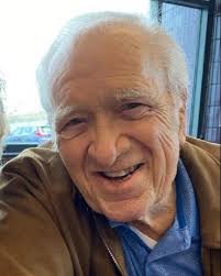 Melvin Moser's Instagram, Twitter & Facebook