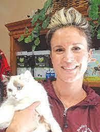 Amy Ellwanger's Instagram, Twitter & Facebook