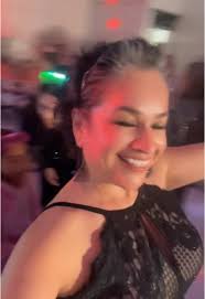 Dancing with primas hermanas :)