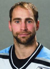 Derick Martin's Instagram, Twitter & Facebook