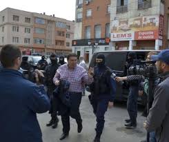 Catalin tutilescu, comisar sef garda de mediu mehedinti: Baronul De MehedinÈ›i È™i Seful PoliÈ›iei JudeÈ›ene Capi Ai Mafiei Locale Evenimentul Zilei