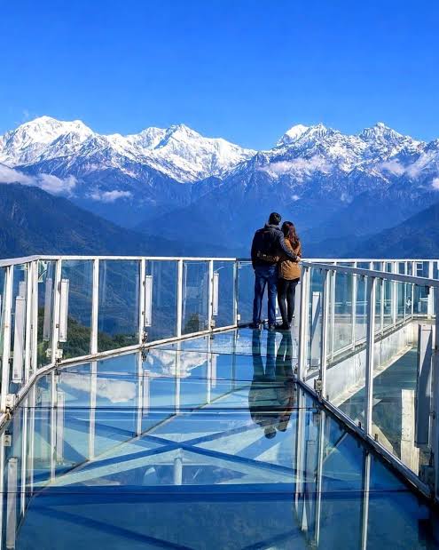 Unobstructed Himalayan views at Pelling, AI generated