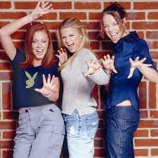 Jun 10, 2021 · kerry shot to fame in 1999, as 1/3 of pop band atomic kitten. Kerry Katona Says She Hated Atomic Kitten Fame After Difficult Childhood Mirror Online