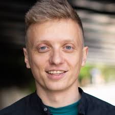 Toffy P. (@acrobat.toffy) • Instagram photos and videos