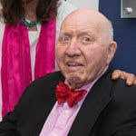 Bud Collins, Who Covered Tennis With Authority and Flash, Dies at 86