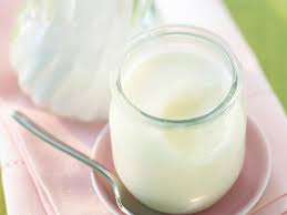 Les Aliments Qu On Peut Manger Meme Perimes Yaourt Maison Recette Yaourt Maison Recette Yaourt