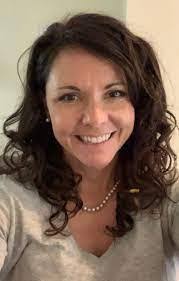 Amy Fullerton's Instagram, Twitter & Facebook