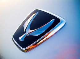 Rickscamaros.com has been visited by 10k+ users in the past month Behind The Badge The Forgotten Hyundai Equus Logo Its Deceptive Design The News Wheel
