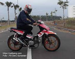 Modifikasi revo lama road race. Modifikasi Honda Revo Road Race Dan Buat Harian