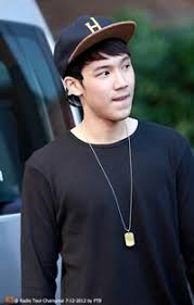 Cast เดชา จุฬารัตน์, จะเด็ด, ตั้ม, ตั่มตั๊ม(แกงส้ม ธนทัต ชัยอรรถ), อภิศรา ศรีจุมพล, เจ๊ออย, อีเจ๊, หมาด(หญิง รฐา. à¹à¸à¸‡à¸ª à¸¡ à¸˜à¸™à¸— à¸• Hunzkangsom
