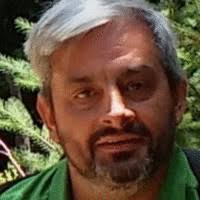 60+ perfiles de «Dan Chaves»