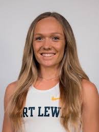 Katie Heck's Instagram, Twitter & Facebook