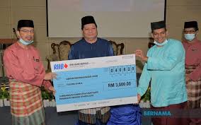 Pada 10 mac 1855 sultan johor iaitu sultan ali iskandar shah telah menyerahkan keseluruhan kerajaan dan negeri johor melainkan jajahan kesang kepada. Bernama Johor Bersatu Expresses Obedience Towards Sultan Ibrahim S Message