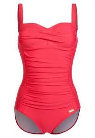 Notre sélection de maillots de bain 1 pièce à petit prix ! 17 Maillots Qui Cachent Le Petit Ventre Femmes D Aujourd Hui