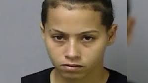 Fianza millonaria contra presunta autora de asesinato