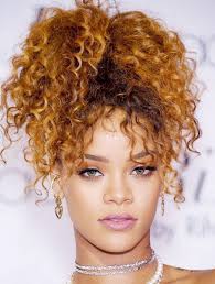 30 Easy On The Go Hairstyles For Naturally Curly Hair Curly Hair Styles Easy Curly Hair Styles Naturally Curly Hair Photos
