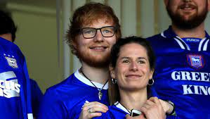 Sheeran fan nicky, from liverpool, was being interviewed as part of capital breakfast's junemas celebrations, with roman kemp hosting. Ed Sheeran Gives Rare Interview About Daughter Lyra Iheartradio