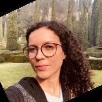 Elaine Machado de Oliveira