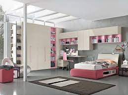 Ottenere il giusto equilibrio tra comfort e stile in camera da letto può sembrare un compito arduo, ma con lo stile moderno tutto è possibile, basta avere le idee giuste. Camere Da Letto Per Ragazze