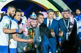 توج نادي ريال مدريد بلقب كأس الملك الاسباني لكرة القدم للمرة التاسعة عشر في تاريخه بتغلبه في المباراة النهائية على غريمه الازلي نادي برشلونة بهدفين مقابل هدفين في. ÙƒØ£Ø³ Ø§Ù„Ù…Ù„Ùƒ 45 Ù†Ø³Ø®Ø© Ø³Ø§Ø¨Ù‚Ø© Ùˆ 8 Ø£Ø¨Ø·Ø§Ù„