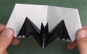Some adorable little pop up gnome cards for christmas! Jeremy Shafer Pop Up Bat Card Youtube Com Watch V 98tol0l5mv0 And Http Www Barf Cc Bat Pop Barf Cc Bat Pop Up Pdf Origami And Kirigami Origami Crafts