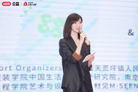 染入丝绸，丝所携新植染系列参加第三届植染大地艺术节暨产业创新 ...