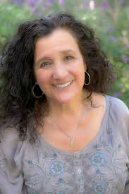 Eve Decker's Instagram, Twitter & Facebook