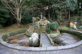 「神武天皇立像」の画像検索結果