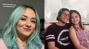 Raditya oloan amat kritis usai negatif covid, joanna alexandra minta doa netizen. Cerita Raditya Oloan Sebelum Jadi Suami Joanna Hidup Dalam Kegelapan Jadi Pendeta Kini Meninggal Tribun Manado