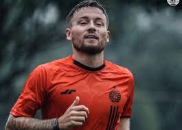 Marc klok (born 20 april 1993 in amsterdam) is a dutch professional footballer who plays as a defensive midfielder. Alasan Marc Klok Senang Di Indonesia Dibanding Belanda Okezone Bola