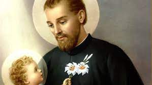 Ve aquí personas que se ofrecen para trabajar y comercios que ofrecen espacio. Que Santo Se Celebra Hoy Miercoles 7 De Agosto La Lista Completa Del Santoral