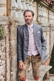 Home > herren gehrock „connery. Trachtenhochzeit Hochzeitsdirndl Brautigam Wimmer Schneidert