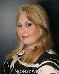 The Heroines of My Life: Interview with Honey West