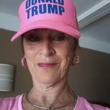 Vicki McLean (@vickimclean1954)