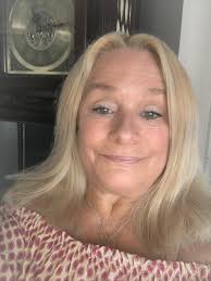 Can human mothers with dark or olive skin give birth to their children with  light skin?