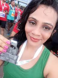 Amazing man can run 10k without being sponsored