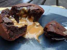 Mi Cuit Chocolat Et Coeur De Speculoos Recette Ptitchef Recette Alimentation Speculoos Nourriture Delicieuse