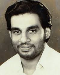 Read the younger male lead fell for me before the destruction manhwa online at mangahasu. Keerthik Sasidharan On Twitter On The Occasion Of Shri K J Yesudas 80th Birthday This Year A Running Thread Of Photos From His Life
