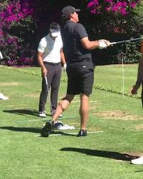 The golfer recently went viral when he posted a photo to his twitter account and fans just couldn't get enough of those massive calf muscles. Mickelson S Calves Via Kharms27 Instagram Bleacher Report Scoopnest