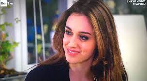 Un posto al sole offers guests an array of room amenities including a minibar and air conditioning, and getting online is possible, as free wifi is available. Buongiorno A Tutti Ecco La Un Posto Al Sole Social Facebook